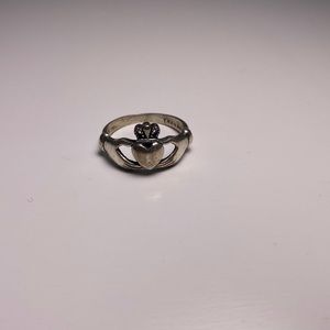 Sterling silver claddagh ring